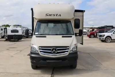 2016 Thor Motor Coach Siesta 24SA Sprinter photo 8