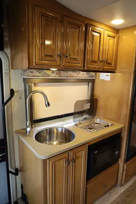 2016 Thor Motor Coach Siesta 24SA Sprinter photo 11
