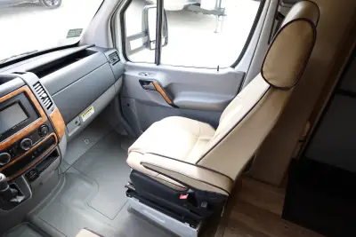 2016 Thor Motor Coach Siesta 24SA Sprinter photo 19