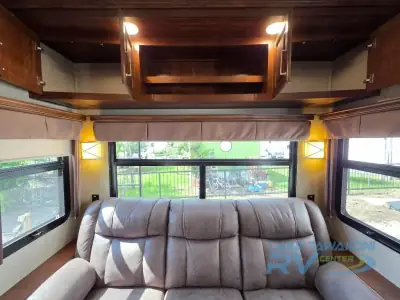 2018 Keystone Alpine 3501RL photo 47