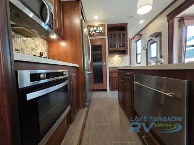2018 Keystone Alpine 3501RL photo 15
