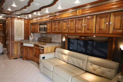 2015 Tiffin Motorhomes Allegro Bus 40SP photo 6
