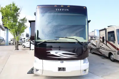 2015 Tiffin Motorhomes Allegro Bus 40SP photo 3