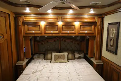 2015 Tiffin Motorhomes Allegro Bus 40SP photo 11