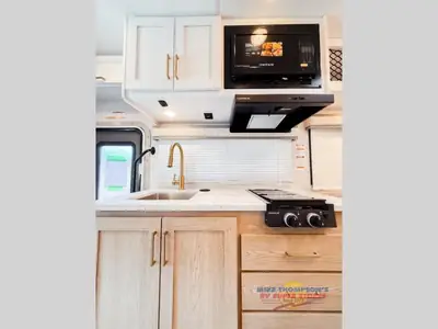 2026 Thor Motor Coach Chateau photo 15