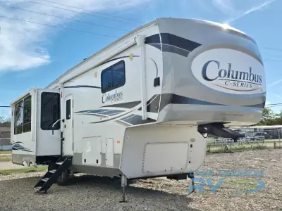 2022 Palomino Columbus C-Series 299RLC