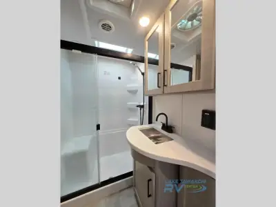 2022 Palomino Columbus C-Series 299RLC photo 17