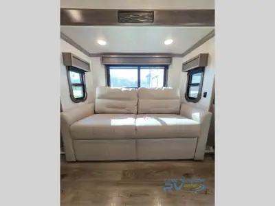 2020 Forest River Cedar Creek Champagne Edition 38ERD photo 17