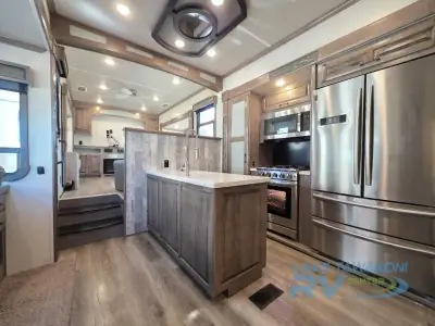 2020 Forest River Cedar Creek Champagne Edition 38ERD photo 6