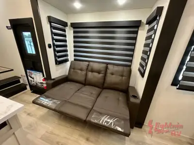 2026 Forest River Vengeance Rogue Armored 341GS11 photo 23