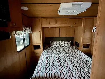 2023 The Old School Trailer 820 photo 9