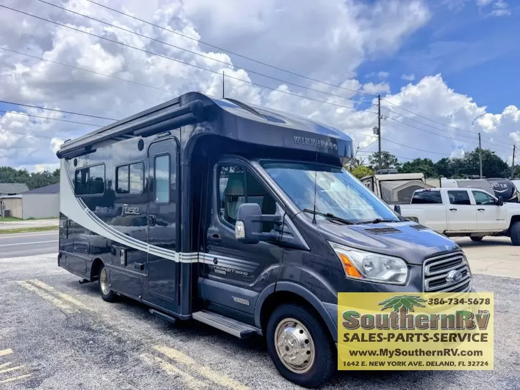 2018 Winnebago Fuse 23A exterior
