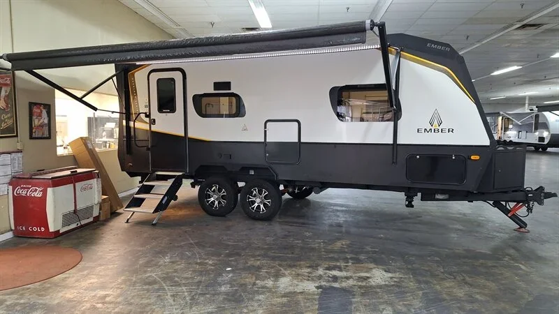 2022 Ember OVERLAND 201FBQ exterior