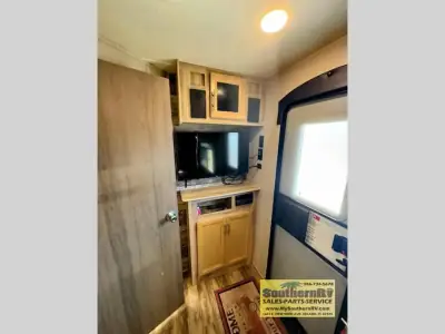 2020 Coachmen Catalina Trail Blazer 26TH photo 13