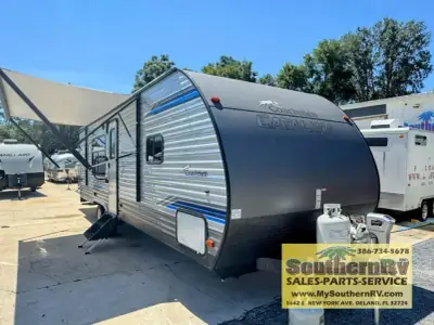 2020 Coachmen Catalina Trail Blazer 26TH photo 2