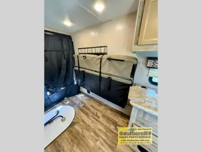 2020 Coachmen Catalina Trail Blazer 26TH photo 7