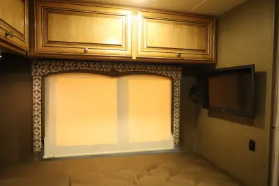 2015 Thor Motor Coach Siesta 24ST Sprinter photo 16