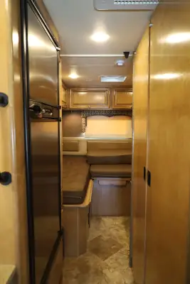 2015 Thor Motor Coach Siesta 24ST Sprinter photo 12