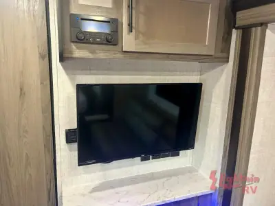 2023 Gulf Stream STREAMLITE SVT 21QBS photo 14