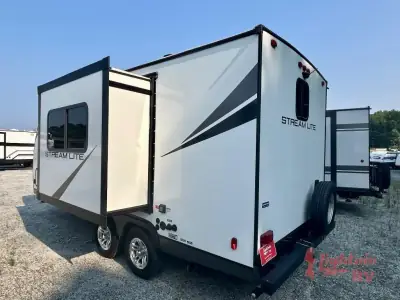 2023 Gulf Stream STREAMLITE SVT 21QBS photo 6