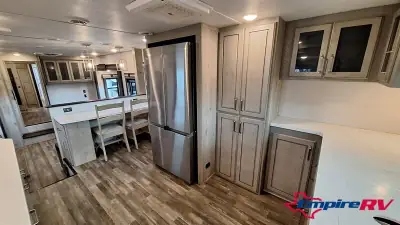 2023 Keystone Alpine 3790FK photo 14