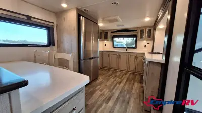 2023 Keystone Alpine 3790FK photo 12