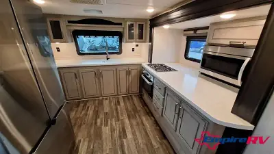 2023 Keystone Alpine 3790FK photo 13