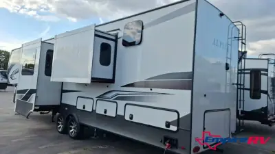 2023 Keystone Alpine 3790FK photo 4