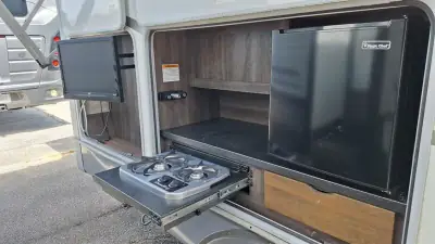2018 Highland Ridge LIGHT 275RLS photo 5