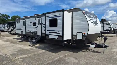 2021 Palomino Puma 32bhqs