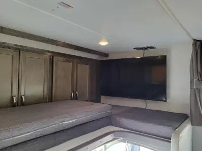 2022 Gulf Stream Conquest Class C 63111 photo 22