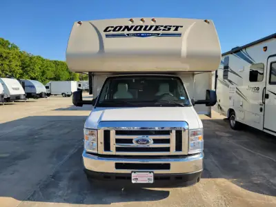 2022 Gulf Stream Conquest Class C 63111 photo 5
