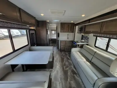 2022 Gulf Stream Conquest Class C 63111 photo 6