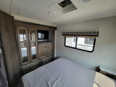 2022 Gulf Stream Conquest Class C 63111 photo 17
