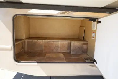 2015 Thor Motor Coach Four Winds 26A photo 25