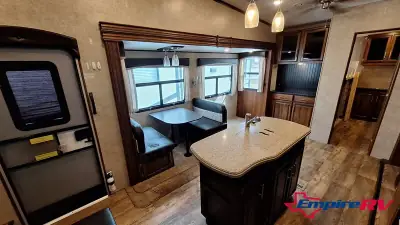 2017 Jayco Eagle 325Bhqs photo 12