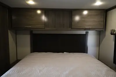 2018 Holiday Rambler Reno 29M photo 15