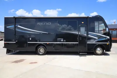2018 Holiday Rambler Reno 29M