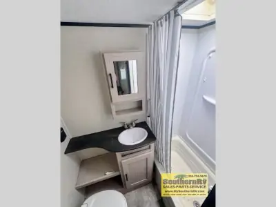 2022 Coachmen Apex Ultra-Lite 300BHS photo 14