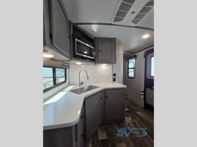 2020 Keystone Outback 341RD photo 12
