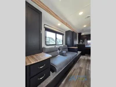 2022 Coachmen Freedom Express Ultra Lite 246RKS photo 8