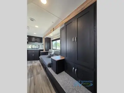 2022 Coachmen Freedom Express Ultra Lite 246RKS photo 18