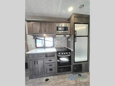 2020 Forest River Shockwave 24RQMX photo 13