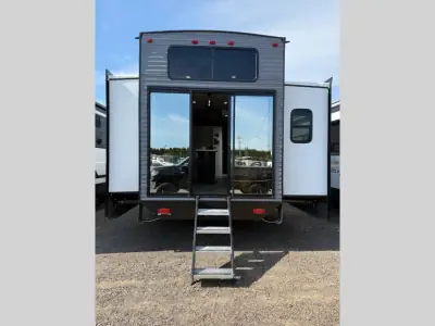 2025 Coachmen Catalina Destination Series 43CONDO photo 6