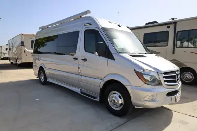 2015 Leisure Travel Free Spirit SS photo 4