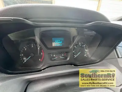 2017 Thor Motor Coach Compass 23TR photo 9