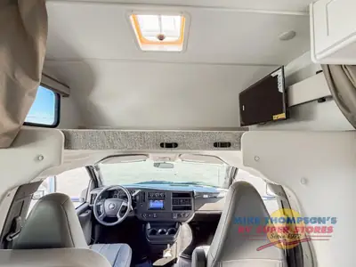 2026 Thor Motor Coach Chateau photo 11
