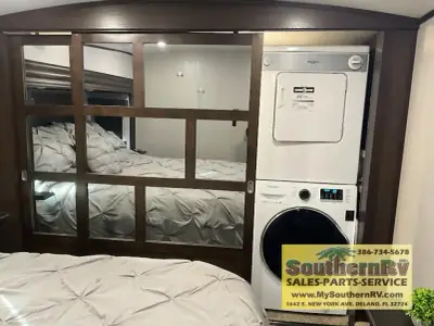 2020 Jayco North Point 377RLBH photo 8