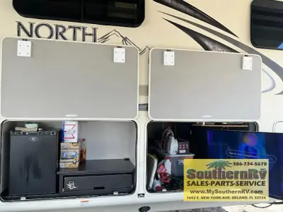 2020 Jayco North Point 377RLBH photo 6