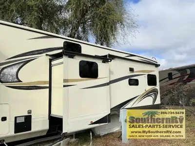 2020 Jayco North Point 377RLBH photo 4